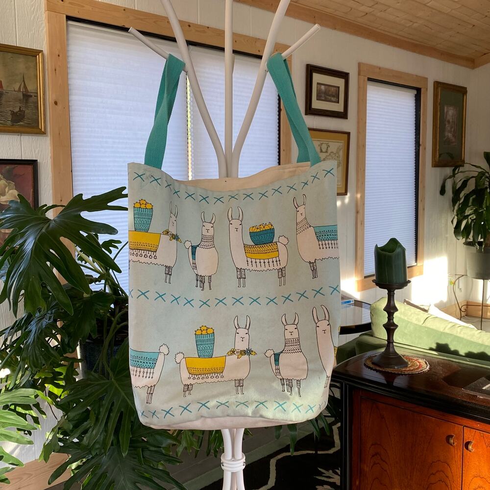 Danica Studio Extra Large! 20"T x‎ 15"W Lama Print Canvas Tote Bag PRISTINE!!
